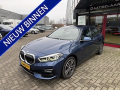 BMW 1-serie - 118i Business Edition Panoramadak Navi Camera
