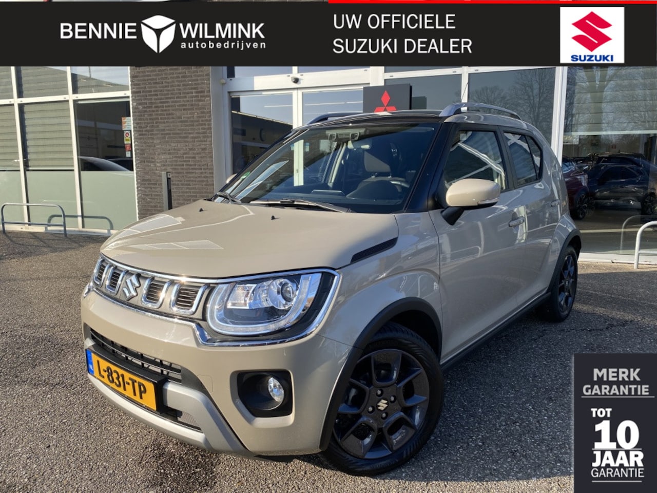 Suzuki Ignis - 1.2 SH Style | All Seasons | Trekhaak - AutoWereld.nl