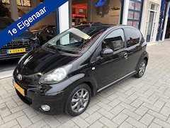 Toyota Aygo - 1.0-12V Dynamic Navigator 1 EIGENAAR/NAVI/AIRCO/NAP