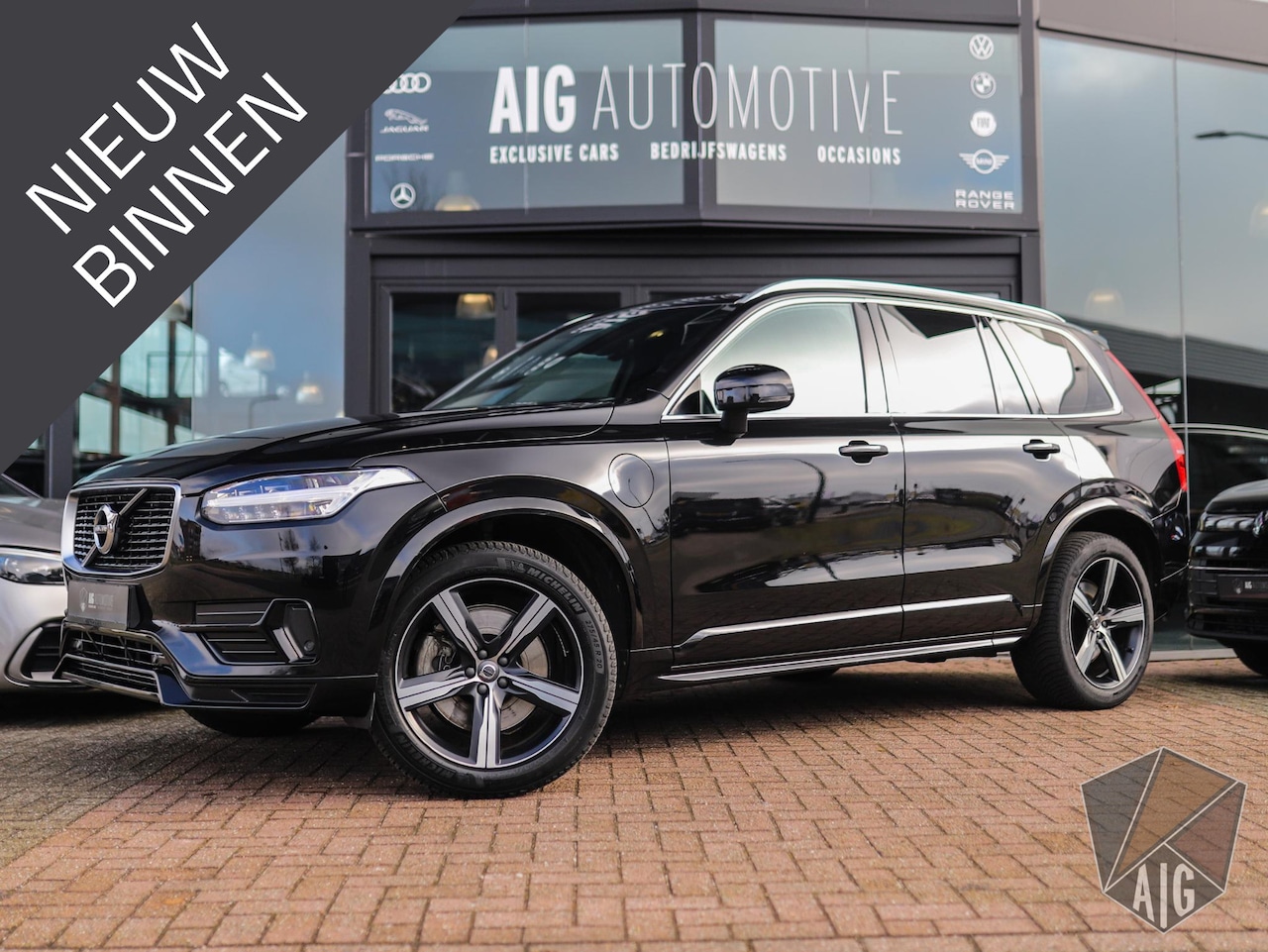 Volvo XC90 - 2.0 T8 Twin Engine AWD R-Design | Luchtvering | Harman Kardon | HUD | Camera - AutoWereld.nl