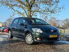 Toyota Auris - 1.6-16V Sol Business | Cruise + Clima nu € 3.975,