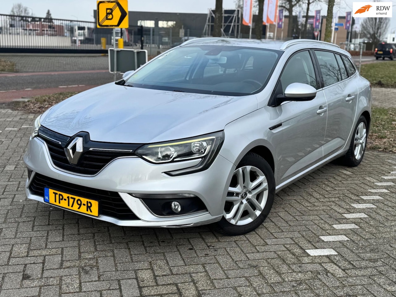 Renault Mégane Estate - 1.5 dCi /AUTOMAAT - AutoWereld.nl