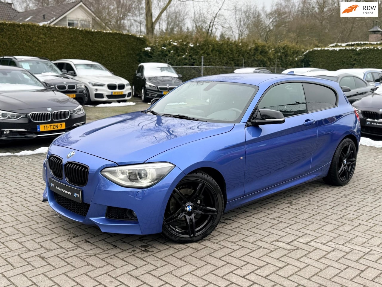 BMW 1-serie - 116i Executive M Sport|Ketting vervangen|18 inch|Navigatie|Climate control|Cruise control| - AutoWereld.nl