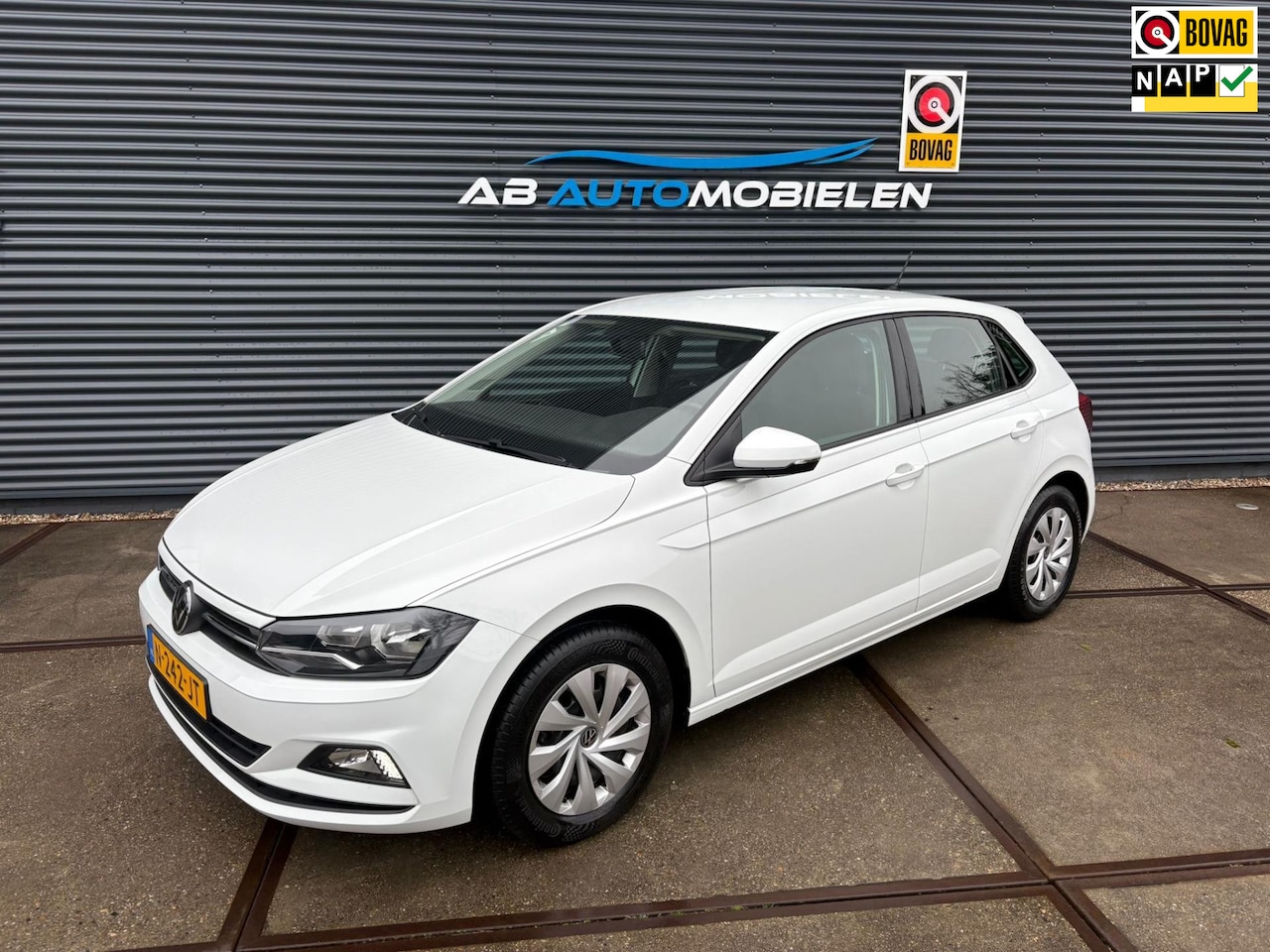 Volkswagen Polo - 1.0 TSI Comfortline NAVI/ 1E EIGENAAR/ CAMERA - AutoWereld.nl