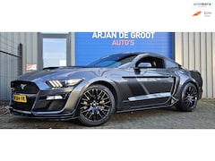 Ford Mustang - USA 3.7 V6 305PK Clima Cruise Camera Carplay Custom Exhaust zeer mooi