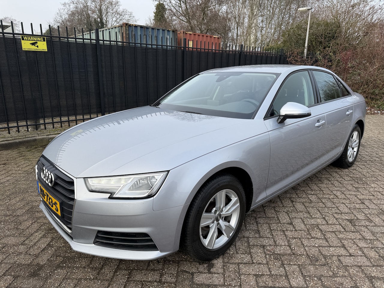 Audi A4 Limousine - 1.4 TFSI 6 Versn 150 PK Clima/Cruise/LMV - AutoWereld.nl