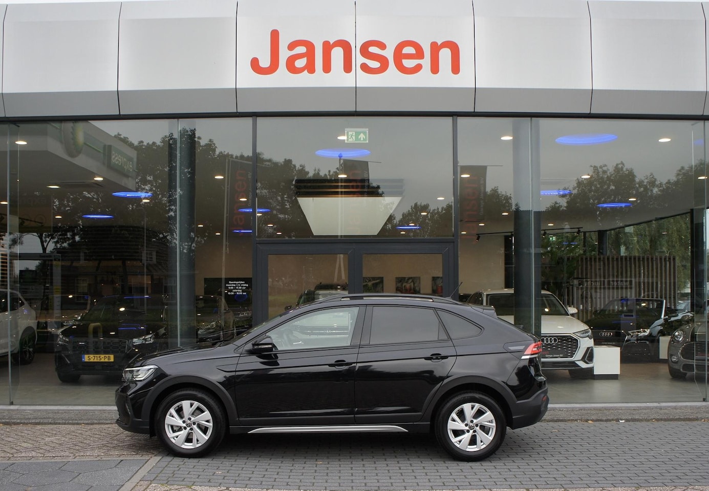 Volkswagen Taigo - 1.0 TSI Life Business | CARPLAY | PARKEERHULP V+A | STOELVERW | DAB - AutoWereld.nl