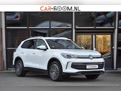 Volkswagen Tiguan - 1.5 eTSI Life Edition Lane ACC Camera StuurVw