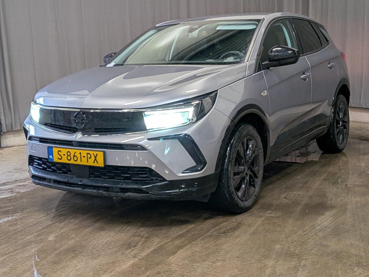 Opel Grandland - 1.2 Turbo Level 4 Voorruit+Stuur+Stoelverwarming | Full LED | Camera | Parkeersensoren | C - AutoWereld.nl