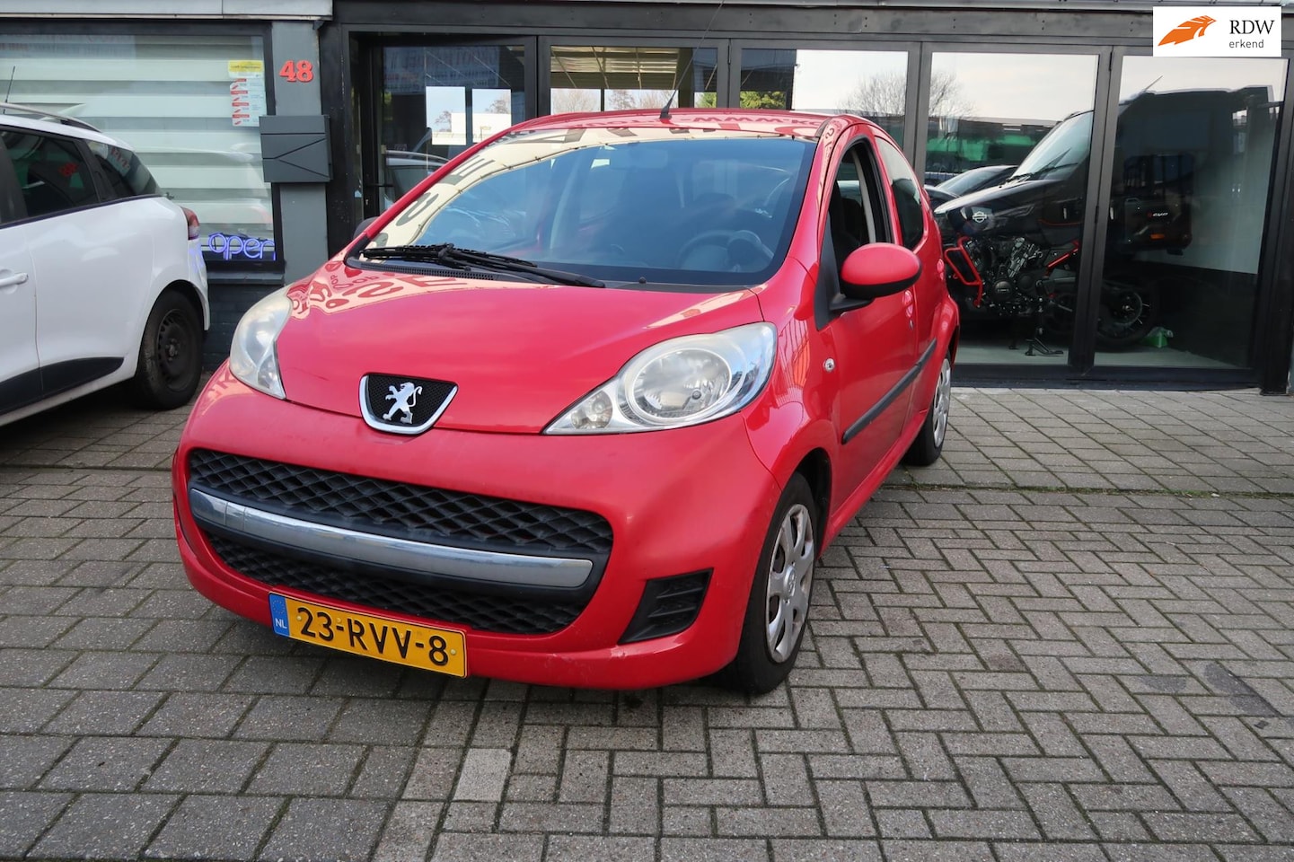 Peugeot 107 - 1.0-12V XS 1.0-12V XS - AutoWereld.nl