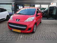 Peugeot 107 - 1.0-12V XS