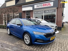 Skoda Octavia Combi - 1.0 e-TSI Sport Business Aut.|Virual Cockp.|Sfeer verl.|Navi|Zwarte hemel|etc