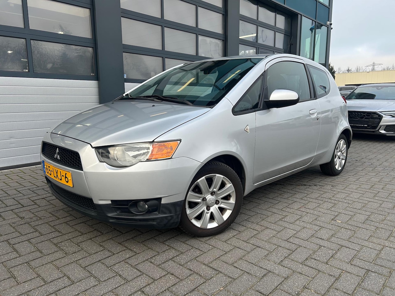 Mitsubishi Colt - 1.3 Edition Two 1.3 Edition Two 3-Deurs 95pk, Airco - AutoWereld.nl