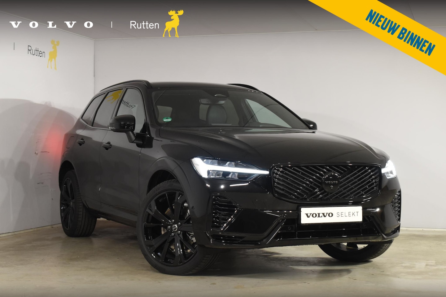 Volvo XC60 - 2.0 T6 Plug-in hybrid AWD Plus Black Edition 2.0 T6 Plug-in hybrid AWD Plus Black Edition 455pk - AutoWereld.nl