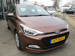 Hyundai i20 - 1.0 T-GDi Comfort Navigatie Trekhaak