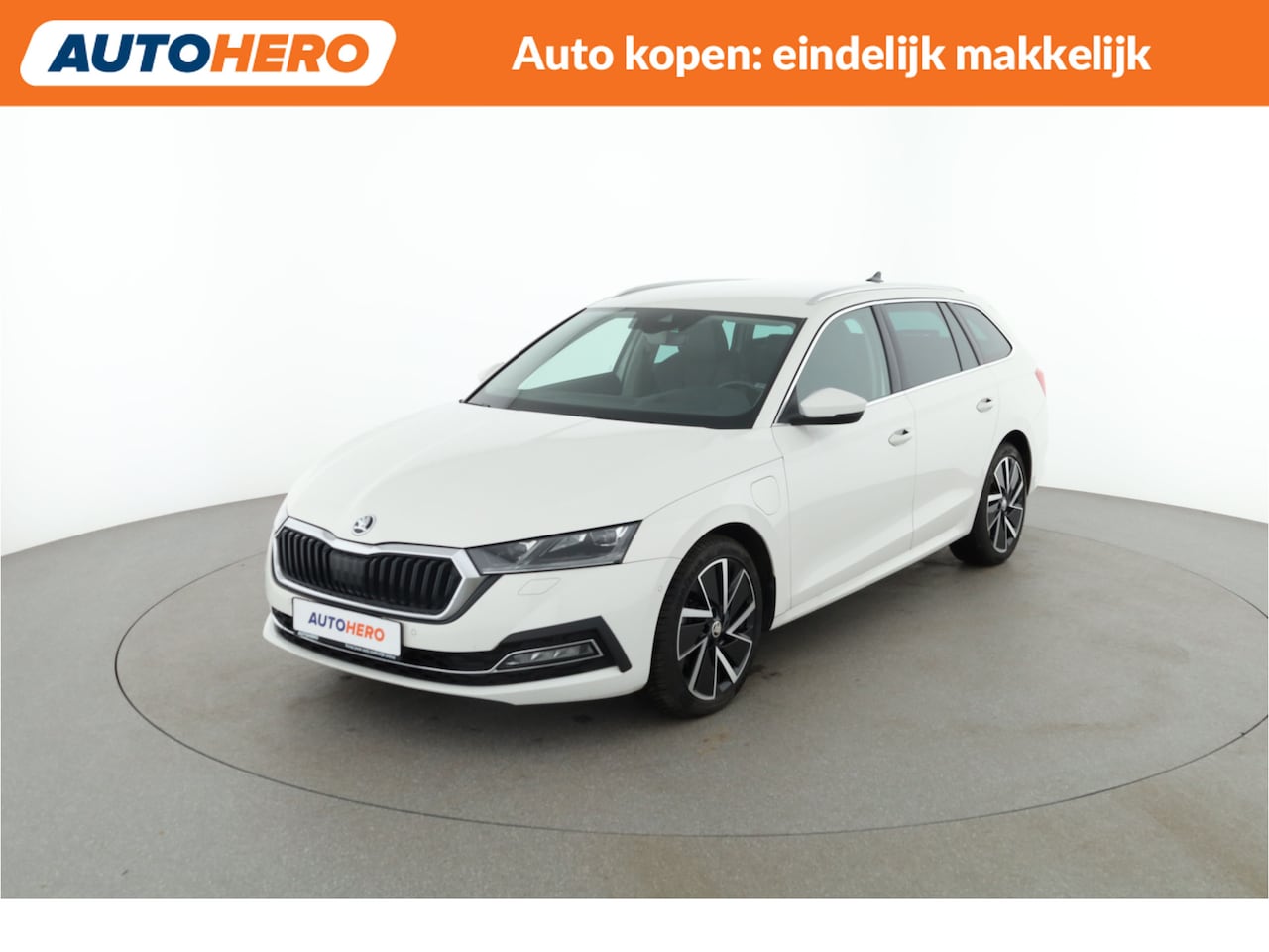 Skoda Octavia Combi - 1.4 TSI iV PHEV Sportline Business | LT72304 | - AutoWereld.nl