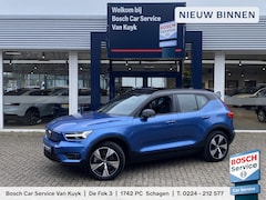 Volvo XC40 - Recharge P8 AWD R-Design / Automaat / NL-Auto / Dealer-Onderhouden / Open-Panodak / Harman