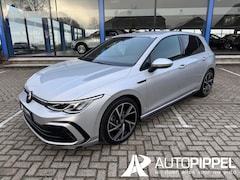 Volkswagen Golf - 1.5 eTSI R-Line 150pk | DSG | 17"LMV | ACC | LED | Camera | 1e Eig. | Mooi