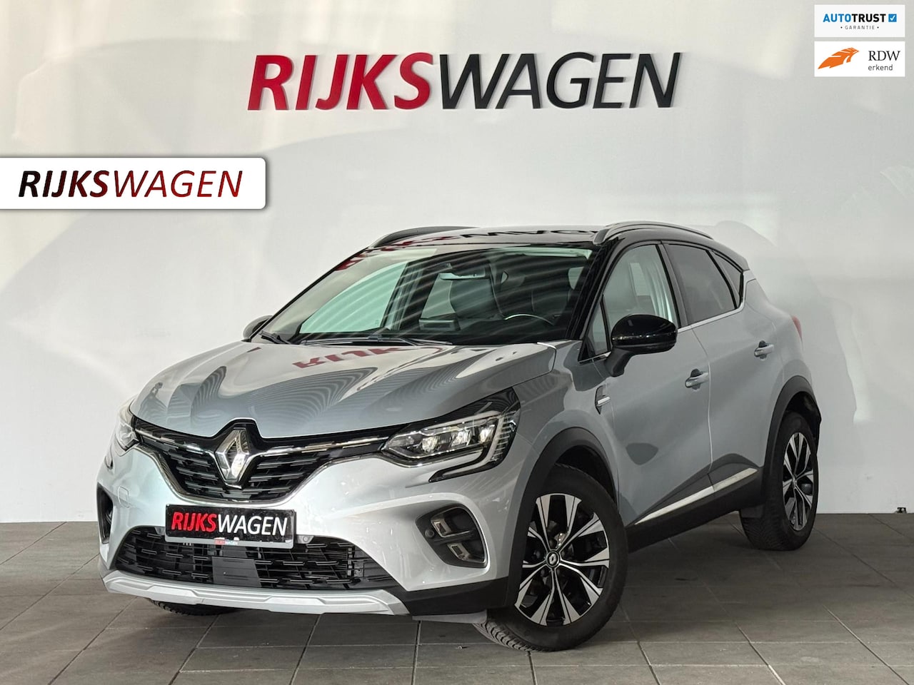 Renault Captur - 1.3 TCe 140 Intens Carplay/Navi/Camera/Keyless - AutoWereld.nl