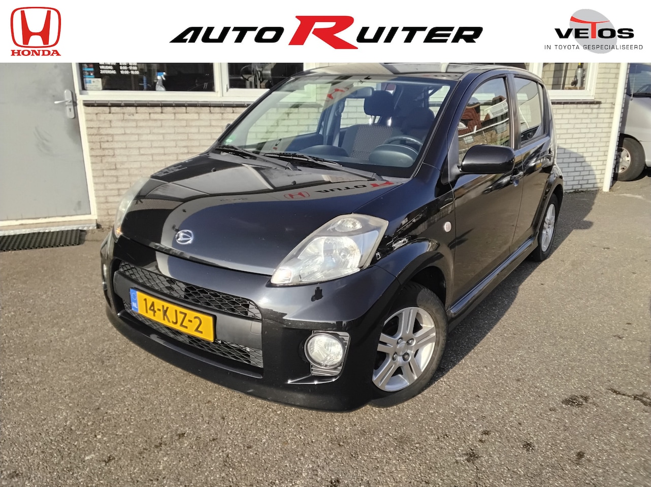 Daihatsu Sirion 2 - 1.3-16V Prestige Automaat - AutoWereld.nl