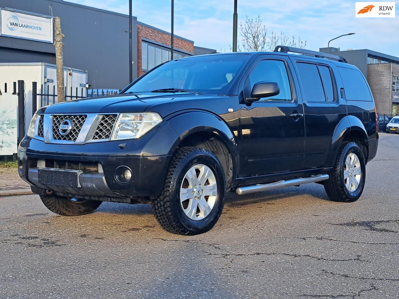 NISSAN PATHFINDER