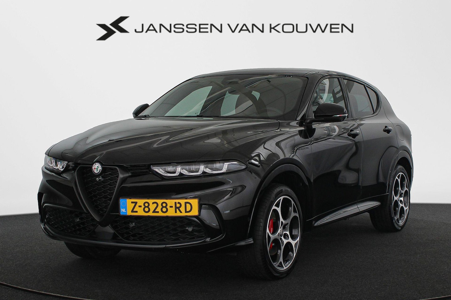 Alfa Romeo Tonale - 1.3T PHEV Veloce 280 PK Adaptieve Cruise Control Stoelverwarming 360 Camera - AutoWereld.nl