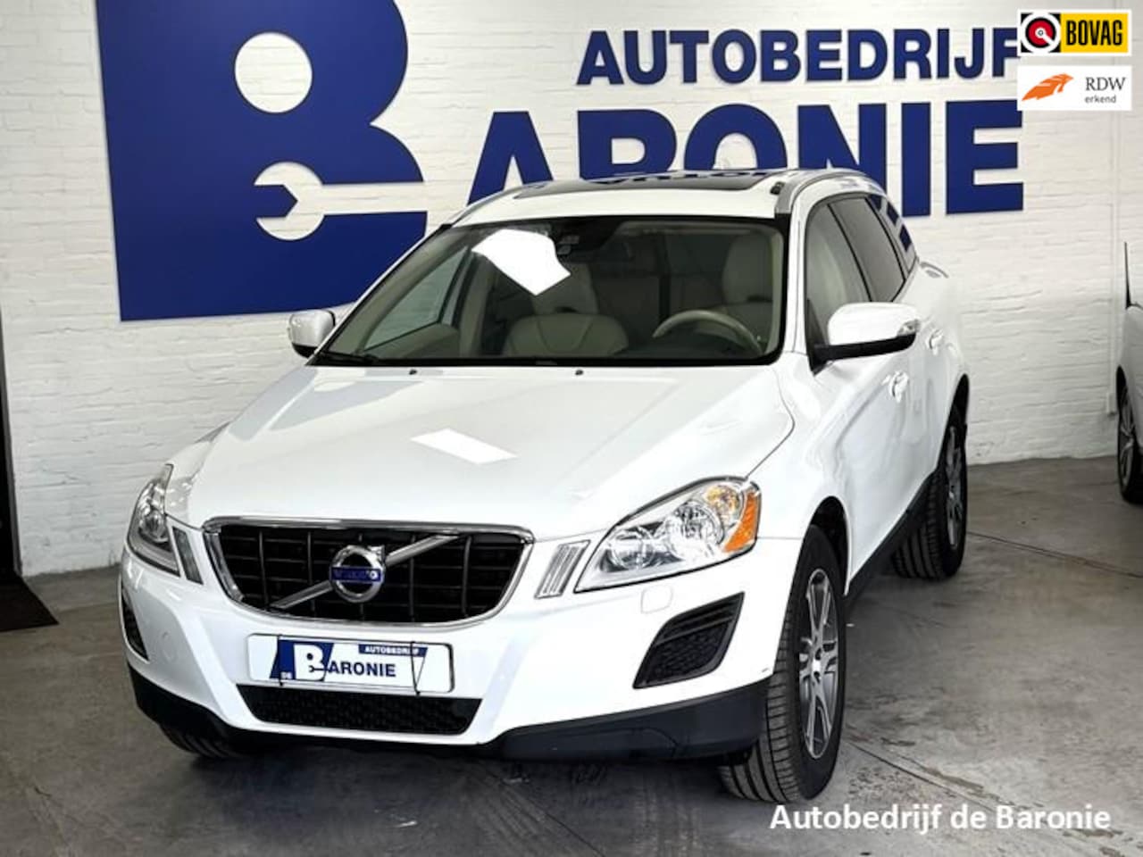 Volvo XC60 - 3.0 T6 AWD Summum - AutoWereld.nl