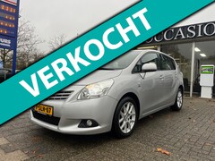 Toyota Verso - 2.2 D-4D Panoramic | Nwe apk | AUTOMAAT | Airco | SUPER BETROUWBAAR |