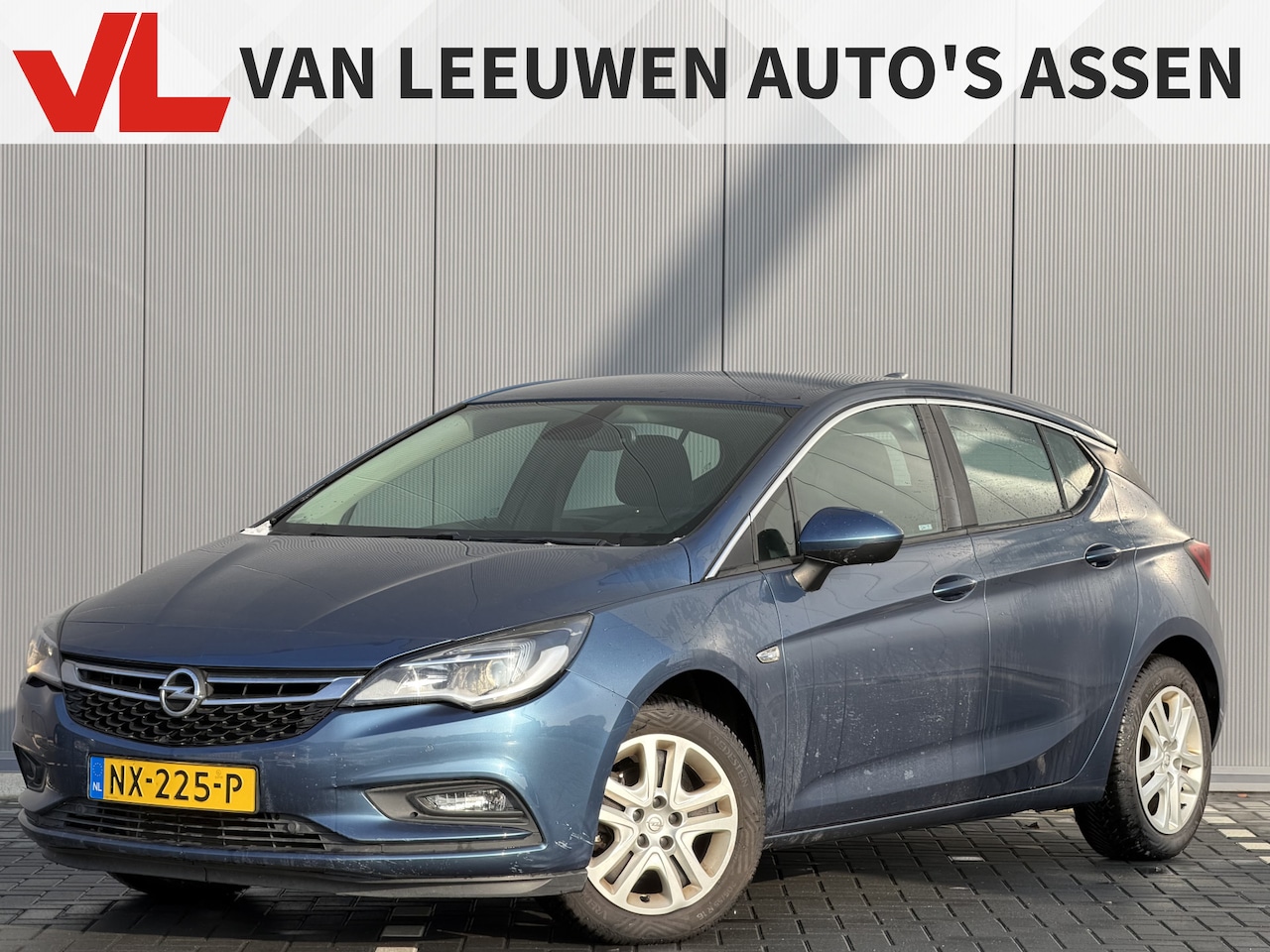 Opel Astra - 1.4 Online Edition | Nieuw binnen | Nieuwe APK | NAP | Trekhaak - AutoWereld.nl