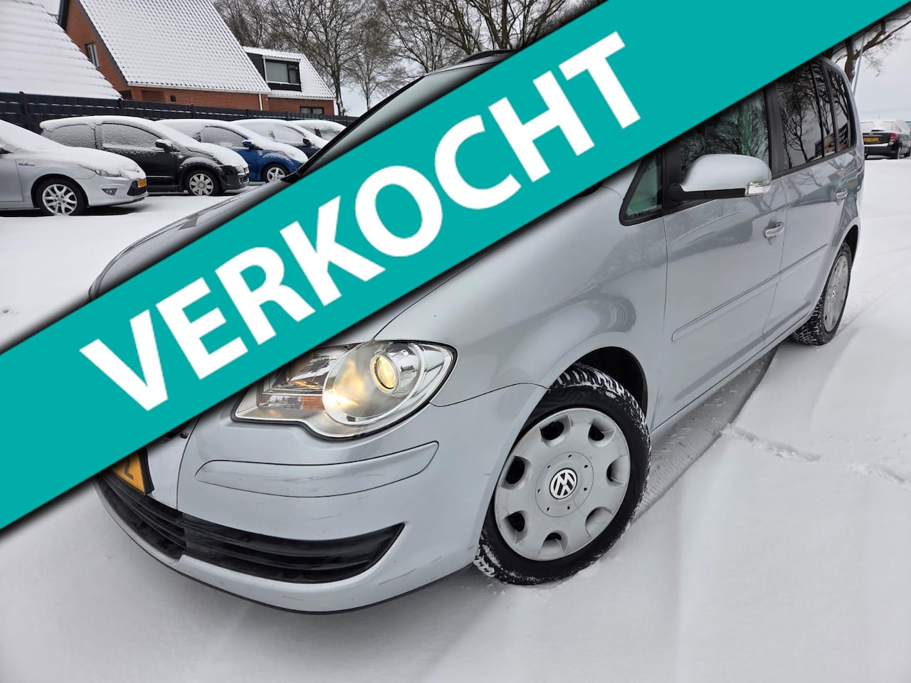 Volkswagen Touran - 1.9 TDI Comfortline BlueMotion 7Pers 2009. Climate/Cruise/Navi/Trekhaak etc.. APK 10-2026 - AutoWereld.nl