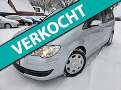 Volkswagen Touran - 1.9 TDI Comfortline BlueMotion 7Pers 2009. Climate/Cruise/Navi/Trekhaak etc.. APK 10-2026