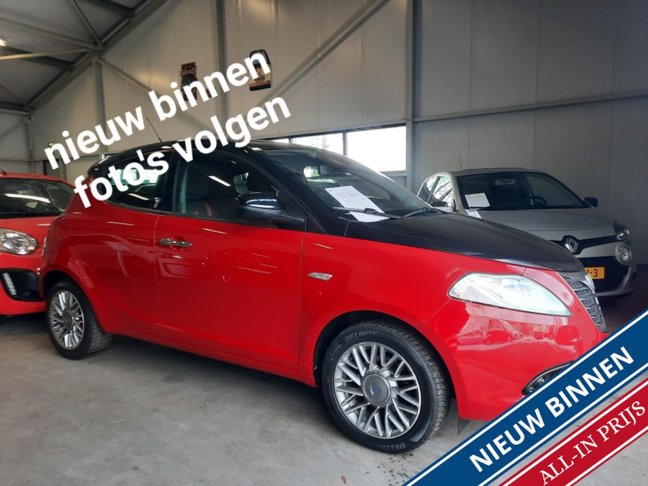 Lancia Y(psilon) - Ypsilon 0.9 TwinAir Bl.&Red Pdc|Lm-velgen|Airco - AutoWereld.nl