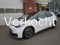Volkswagen ID.3 - FIRST PLUS 58KWH OKT 2020 ORIGINEEL NEDERLANDS AFN.TREKHAAK CAMERA STOEL+STUURVERWARMING A