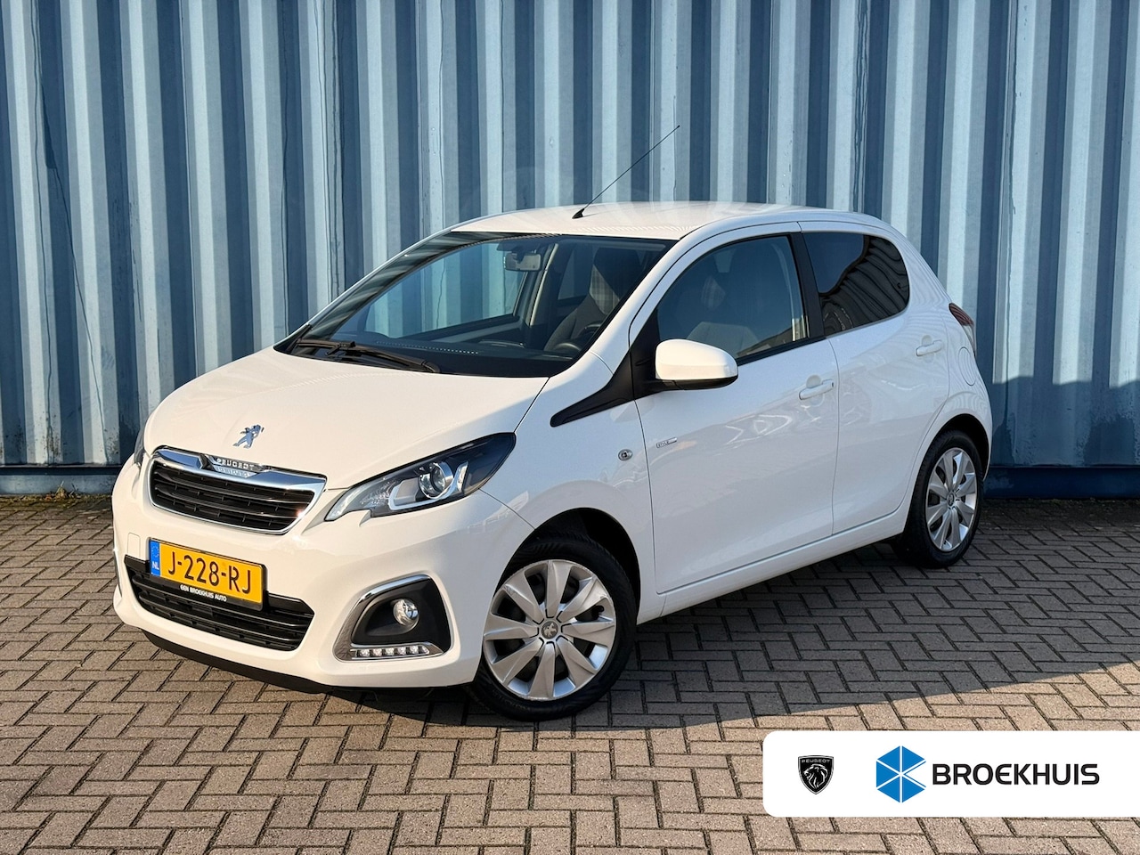 Peugeot 108 - 1.0 e-VTi Style | Airco | Audio installatie | Boordcomputer - AutoWereld.nl