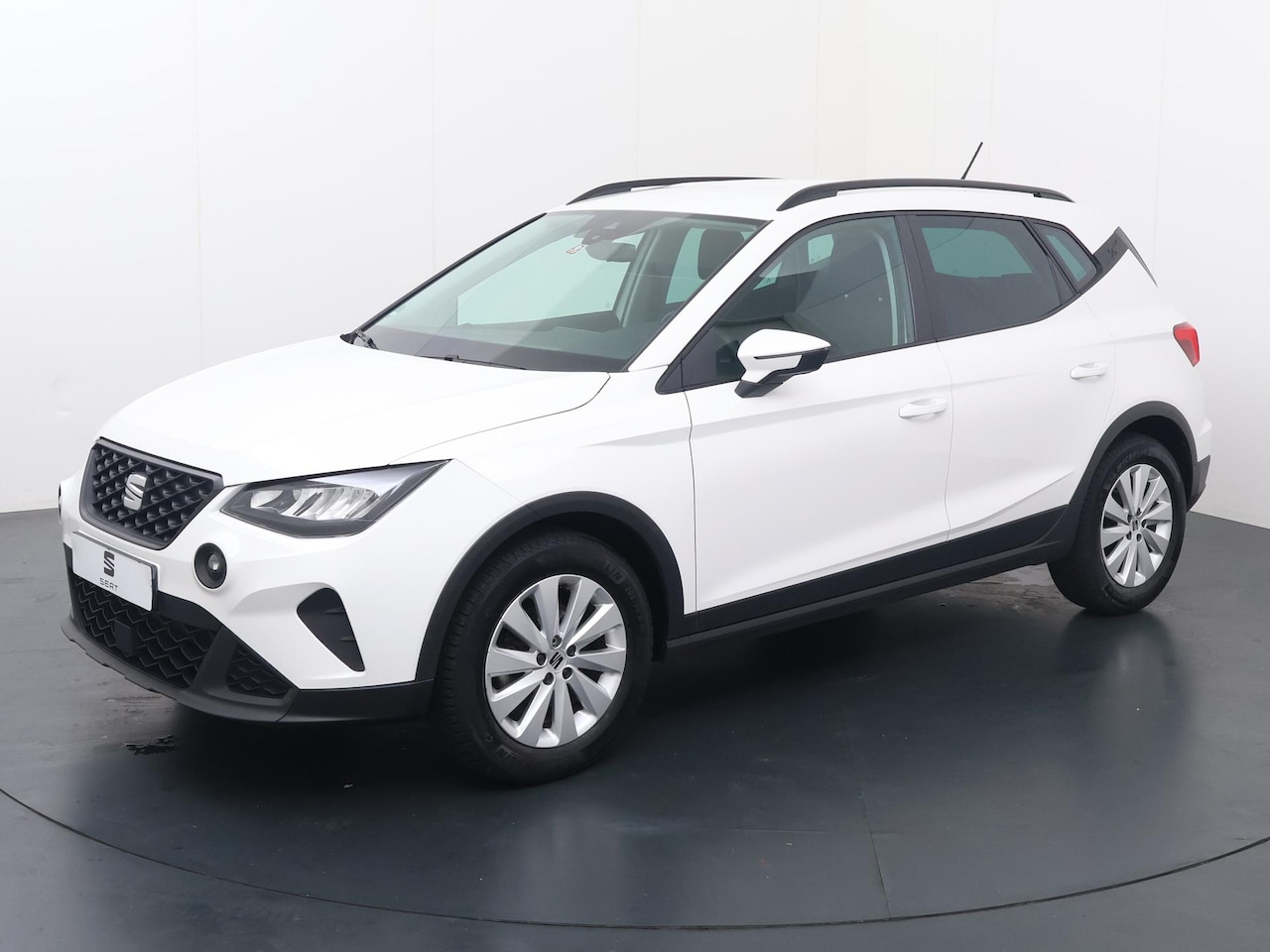 SEAT Arona - 1.0 TSI Style Business Connect | 95 PK | Climate control | Cruise control | Apple Carplay/ - AutoWereld.nl