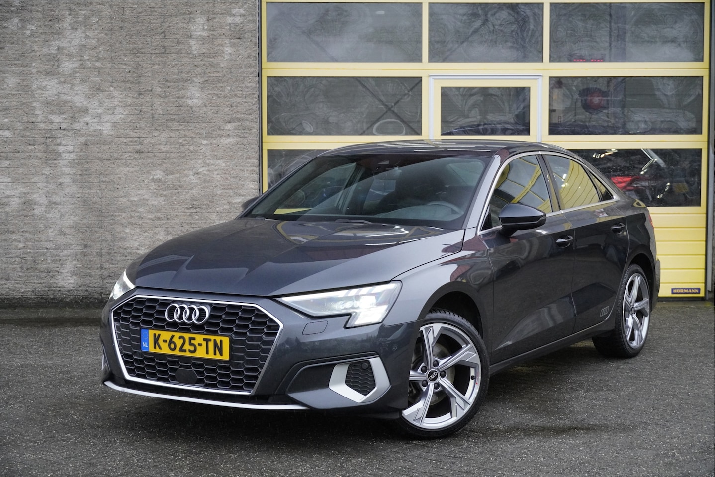 Audi A3 Limousine - 35 TFSI 150PK! Automaat Edition One S-Line BJ2021 Lmv 18" | Led | Pdc | Navi | Dynamische - AutoWereld.nl