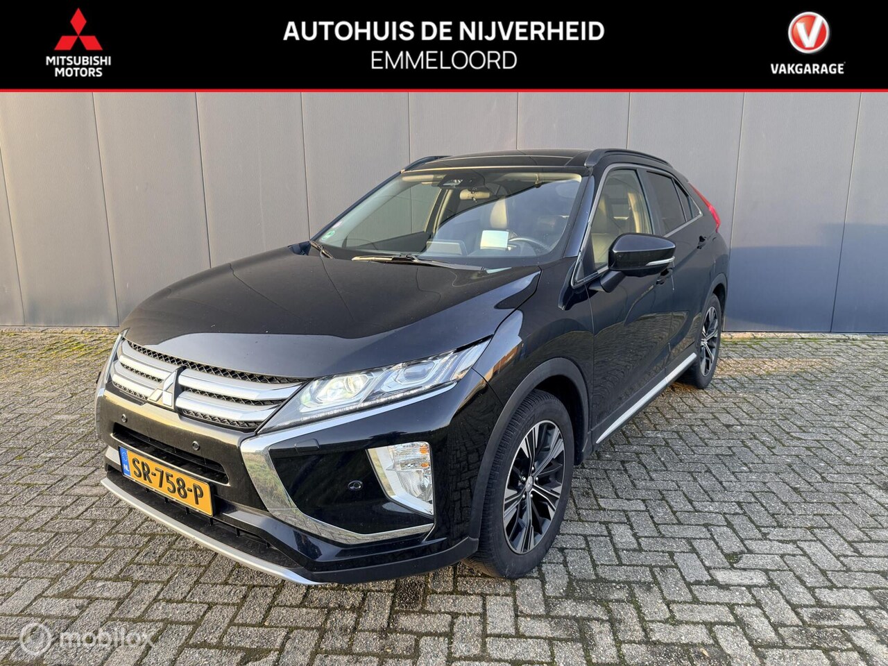 Mitsubishi Eclipse Cross - 1.5 DI-T Instyle trekhaak carplay - AutoWereld.nl