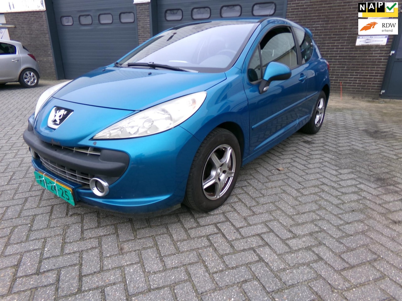 Peugeot 207 - 1.4-16V XS Pack apk 03/2027 - AutoWereld.nl