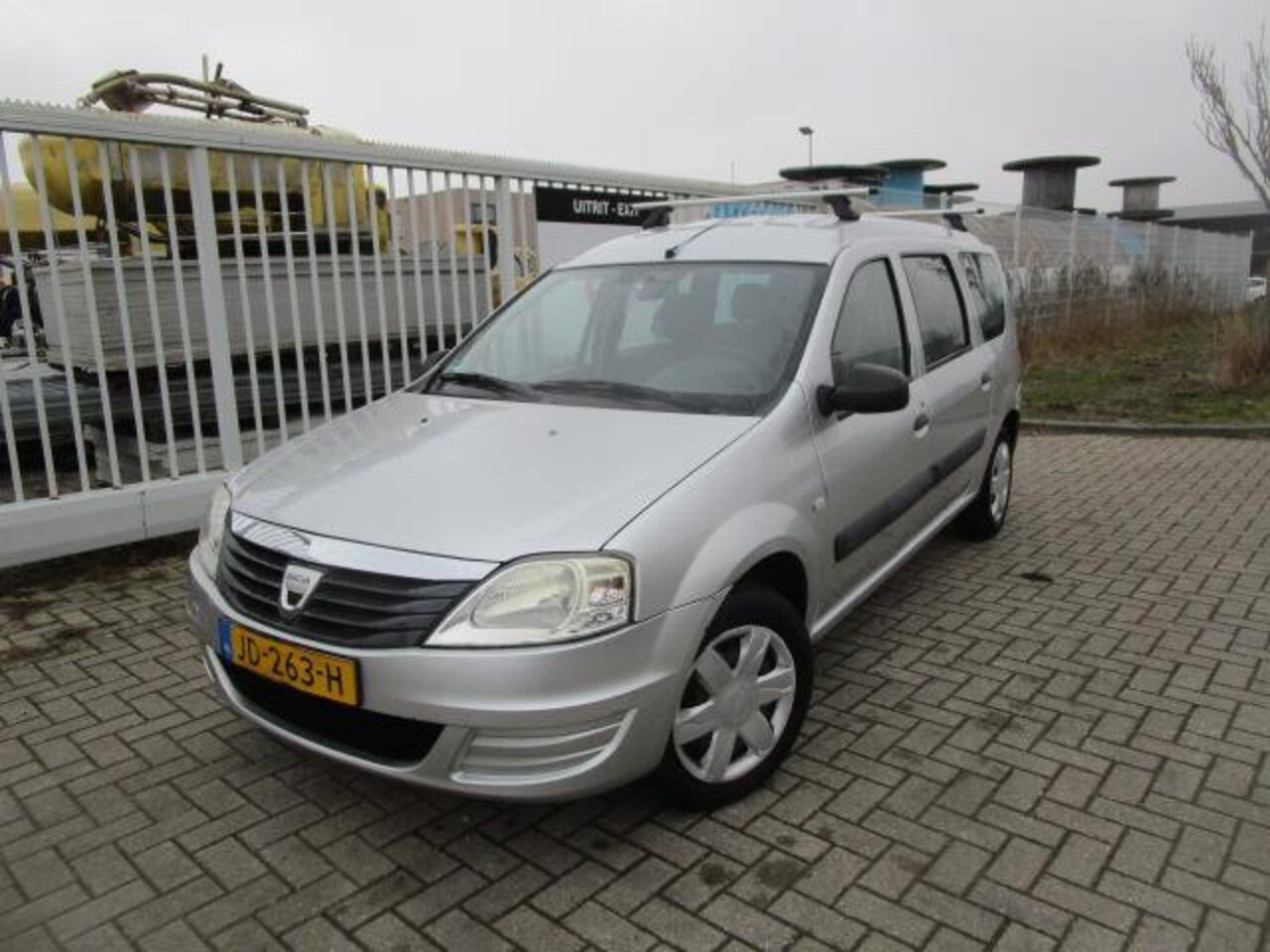 Dacia Logan MCV - 1.4 1.4 - AutoWereld.nl