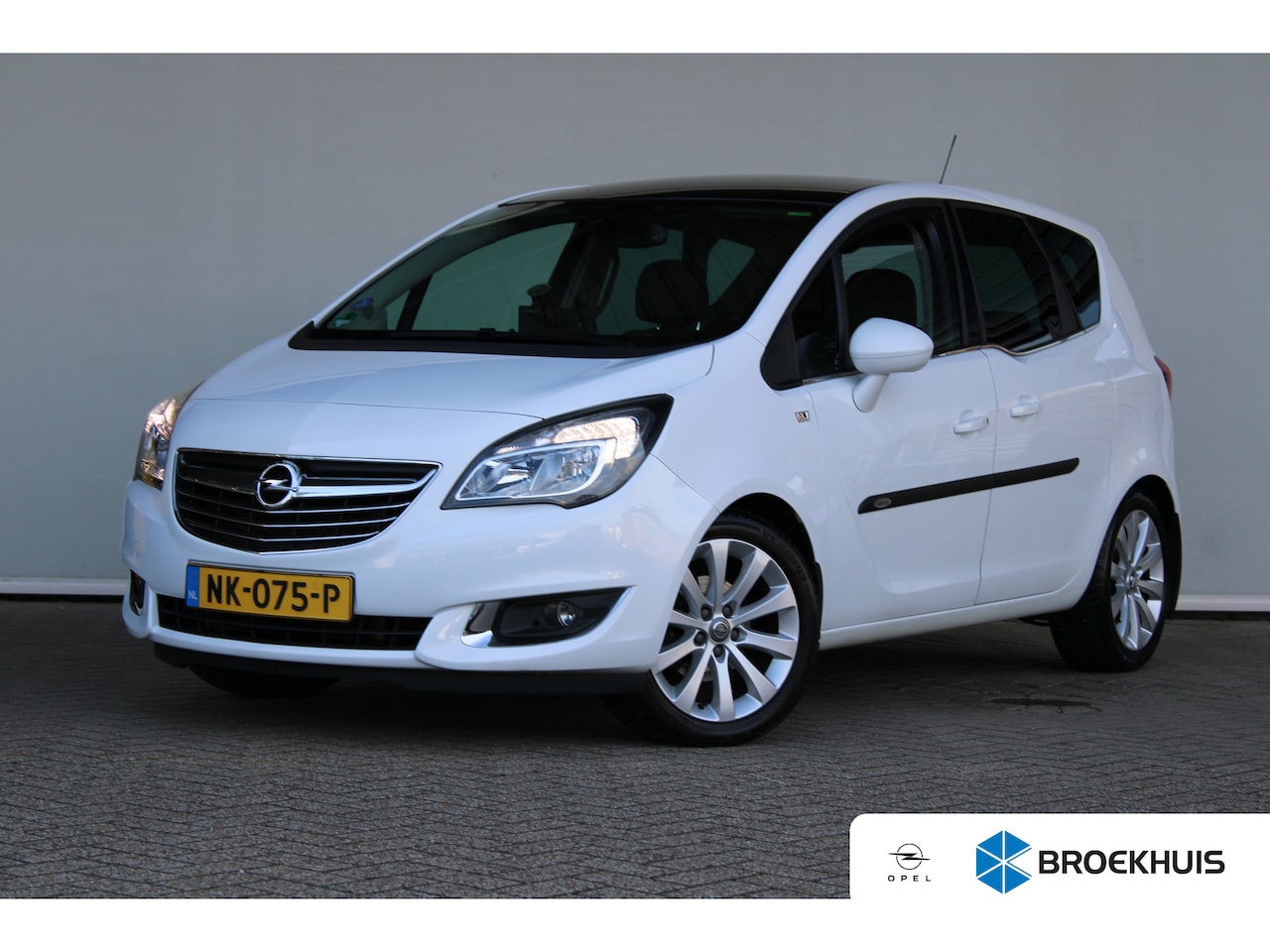 Opel Meriva - 1.4 Turbo Blitz | 17 Inch Lichtmetalen Velgen | Trekhaak | Cruise Control | - AutoWereld.nl