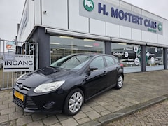 Ford Focus - 1.6 TI-VCT Ambiente Bj. 2011 Navigatie CC Hatchback Koopje * AIRCO * Nieuwe APK
