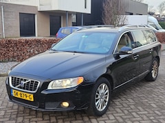 Volvo V70 - 2.0D Summum
