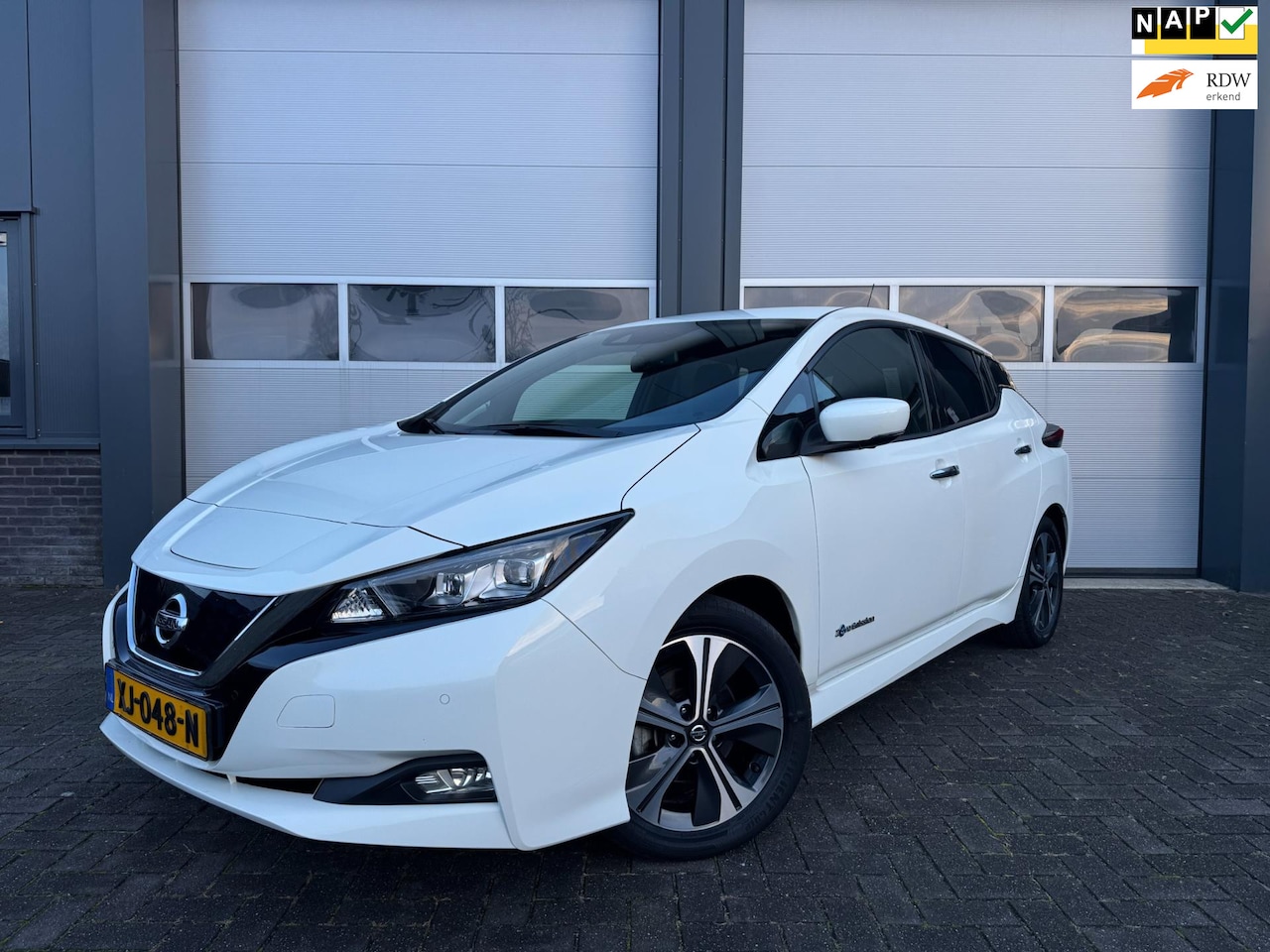 Nissan LEAF - Tekna 40 kWh Bose Camera Adap. Cruise - AutoWereld.nl