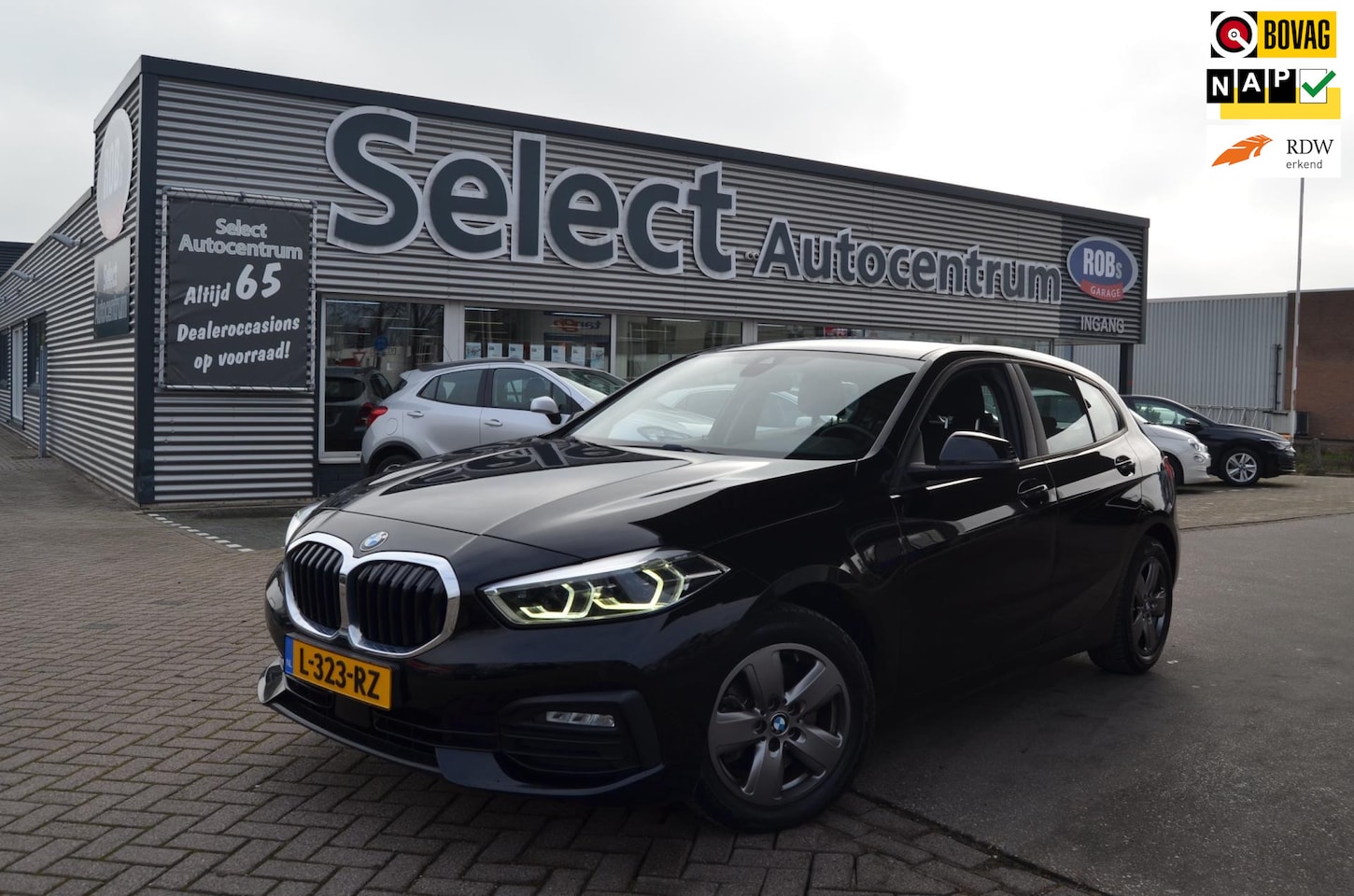 BMW 1-serie - 118i Business Edition\ Automaat nw model aple carplay - AutoWereld.nl