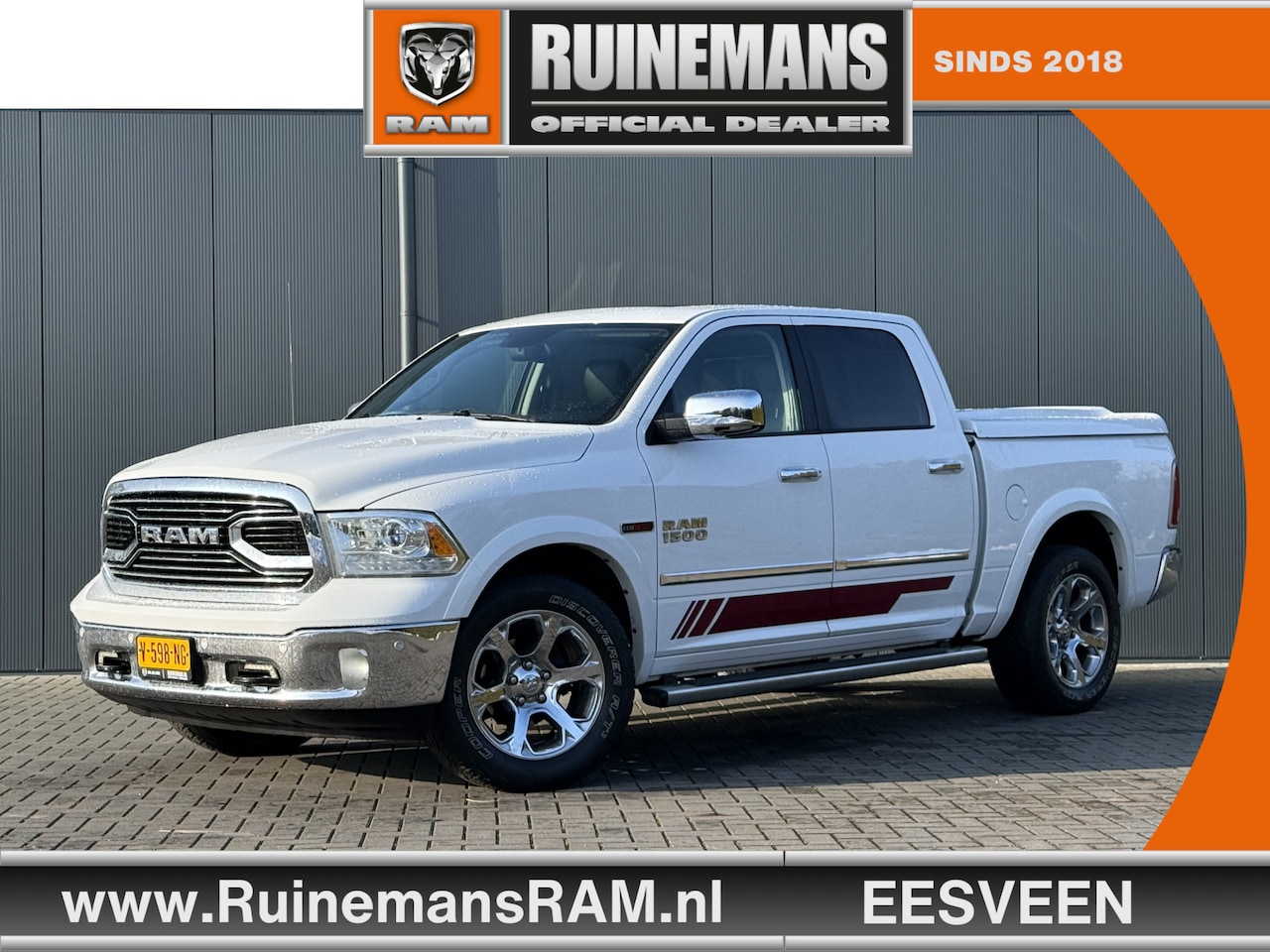 Dodge Ram 1500 - 3.0 V6 DIESEL LARAMIE E6 / 4x4 / **UNIEK** / CREW CAB / CAMERA / LEDER / 3.5T TREKHAAK - AutoWereld.nl