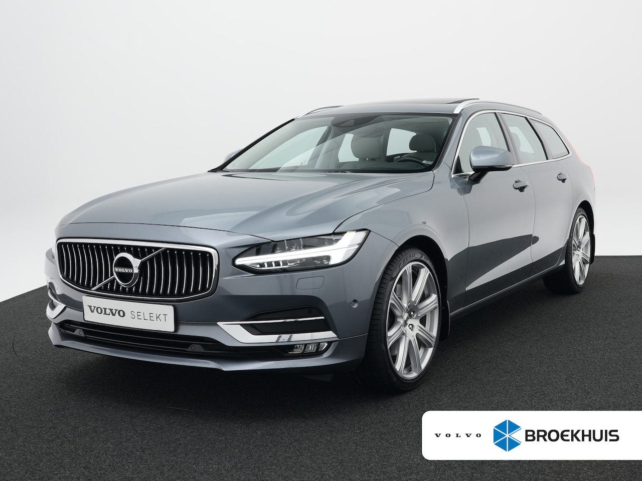 Volvo V90 - 2.0 T5 Momentum Luchtvering | BTW-auto | Leder | Standkachel | Panoramadak | Adaptive Crui - AutoWereld.nl
