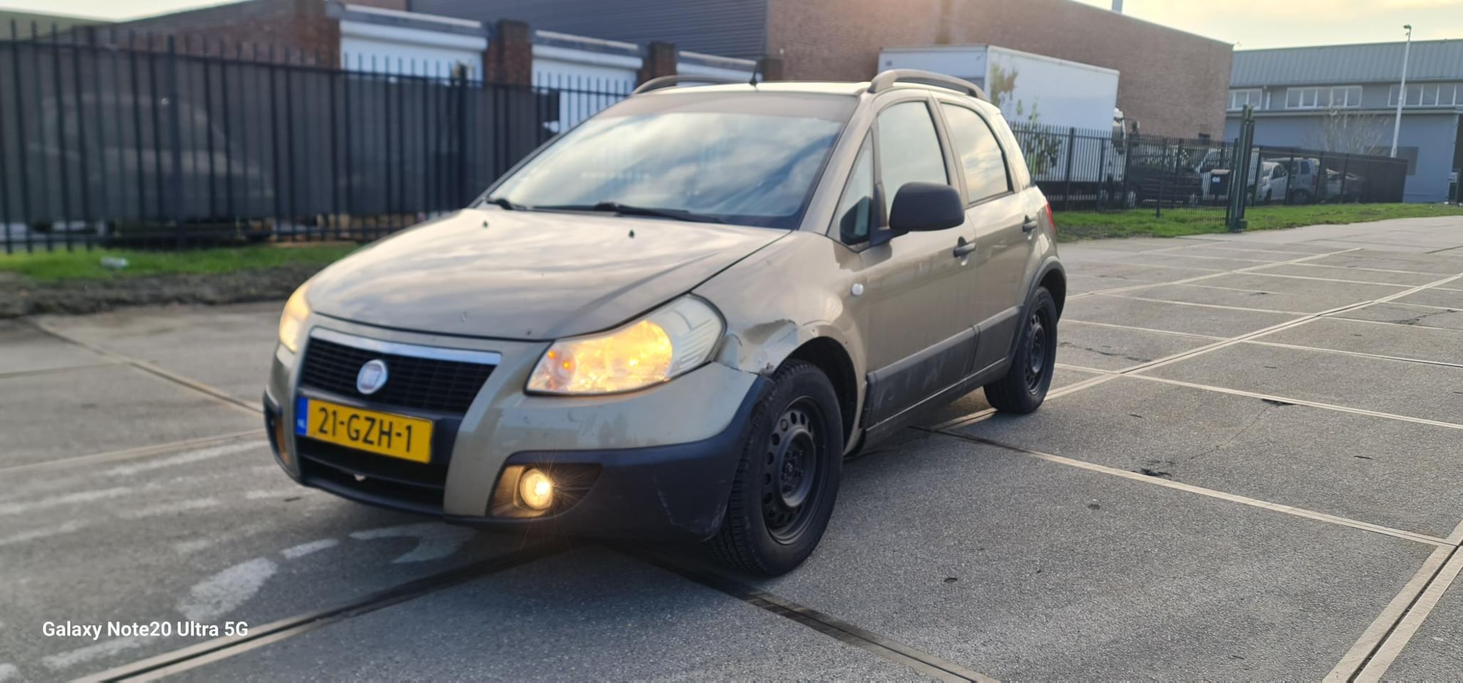 Fiat Sedici - 1.6-16V Dynamic Airco Apk 2-11-2026 lichte schade - AutoWereld.nl