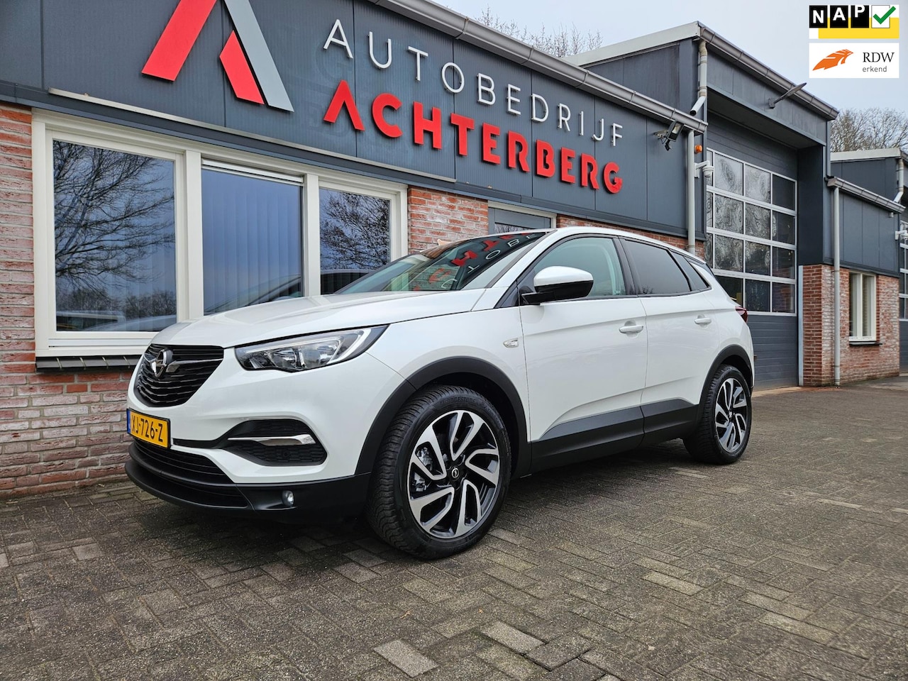 Opel Grandland X - 1.2 Turbo Online Edition Trekhaak! Carplay! Nette Auto! Navigatie! Airco/Clima! Cruise Con - AutoWereld.nl