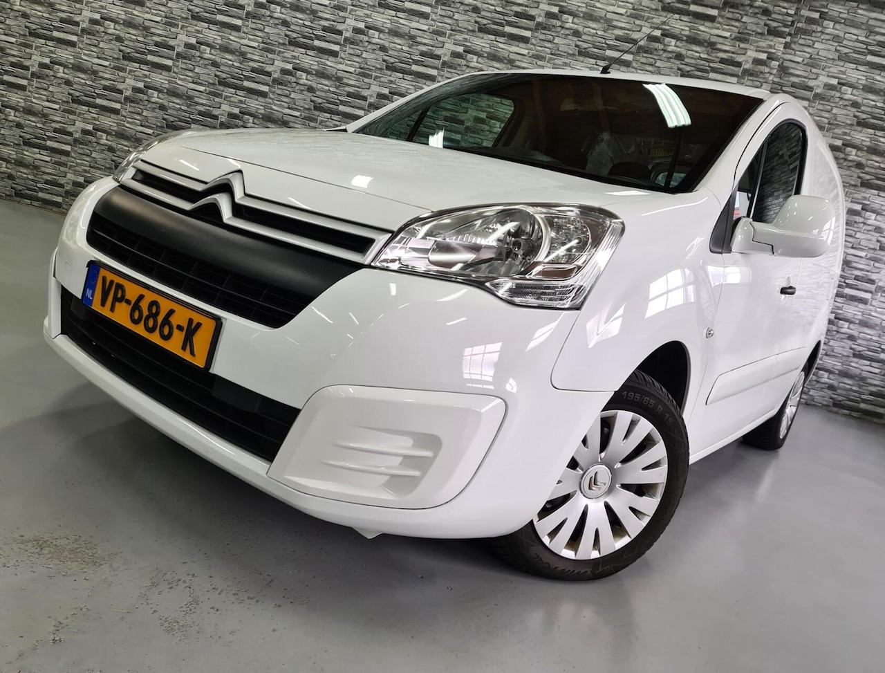 Citroën Berlingo - bestel 1.6 HDI 75 Club Economy - AutoWereld.nl