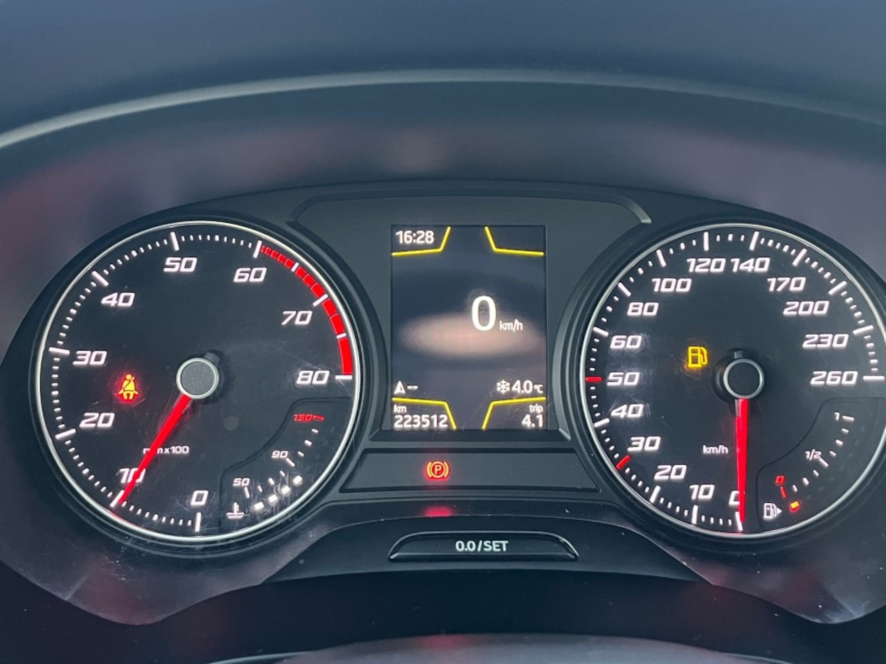 SEAT Leon - 1.0 EcoTSI 2017 Keyless Cruise Camera Sensoren LED - AutoWereld.nl